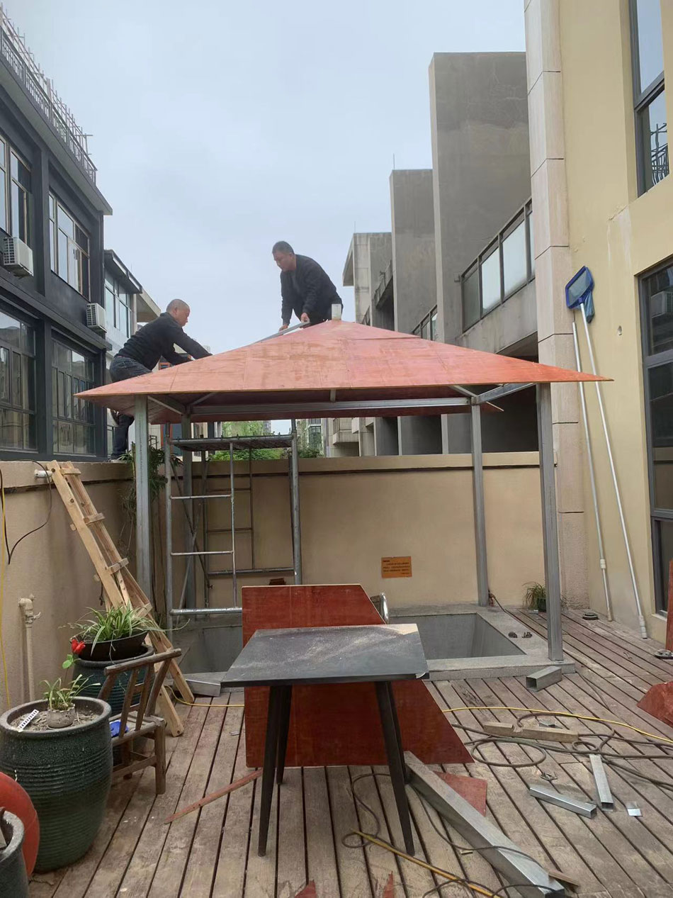 設(shè)計師赴湯城麓墅溫泉民宿提質(zhì)改造現(xiàn)場進(jìn)行工作指導(dǎo)及設(shè)計辦公 設(shè)計師赴湯城麓墅溫泉民宿提質(zhì)改造現(xiàn)場進(jìn)行工作指導(dǎo)及設(shè)計辦公